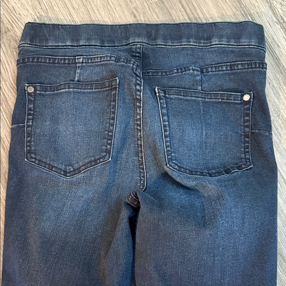 Jennifer Lopez Dark Blue Skinny Jeans EUC - Picture 6 of 7